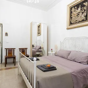 Bed & Breakfast Da Alessia Per Dormire Al Coppede, Rome