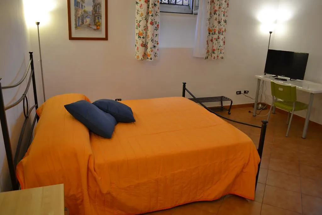 Un Sogno Di Casa Bed & Breakfast Rome 3*,  Italy